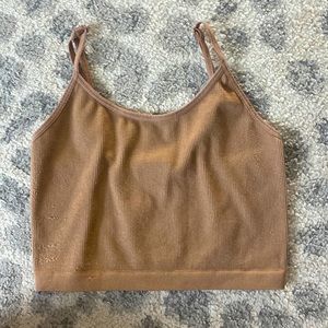 Cute tan cropped tank top, size S/M but shoudl fit a size XS or S